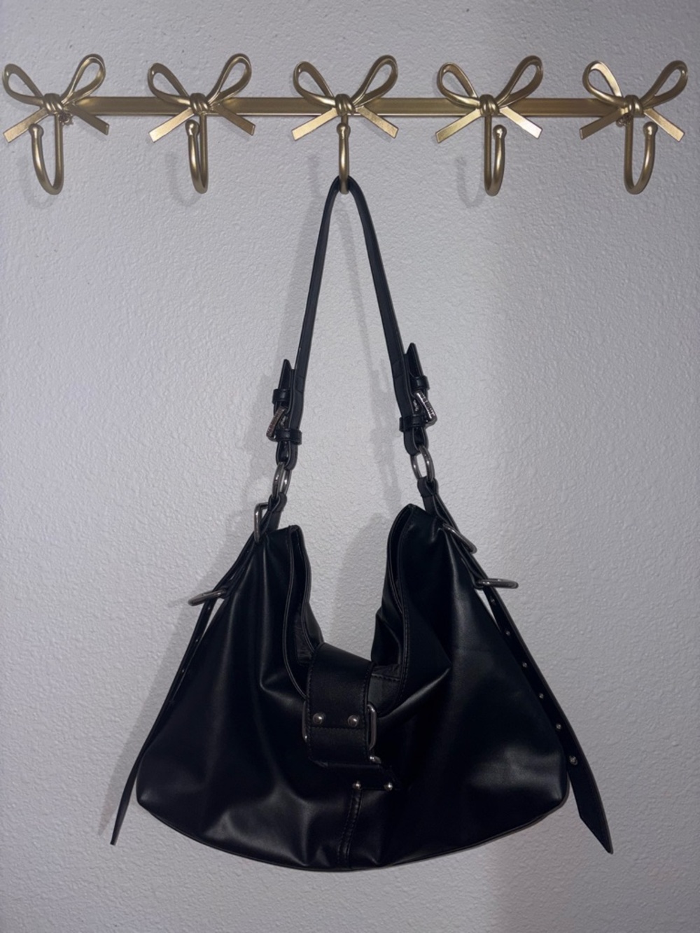 Steve Madden Black Hobo Shoulder Bag